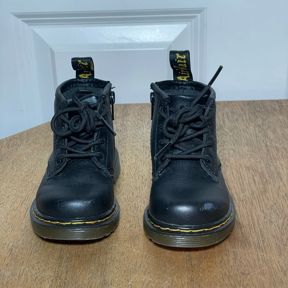 Dr. Martens Kids' 1460 Softy T Leather Lace-Up Boots in Black Size US 5 Toddler